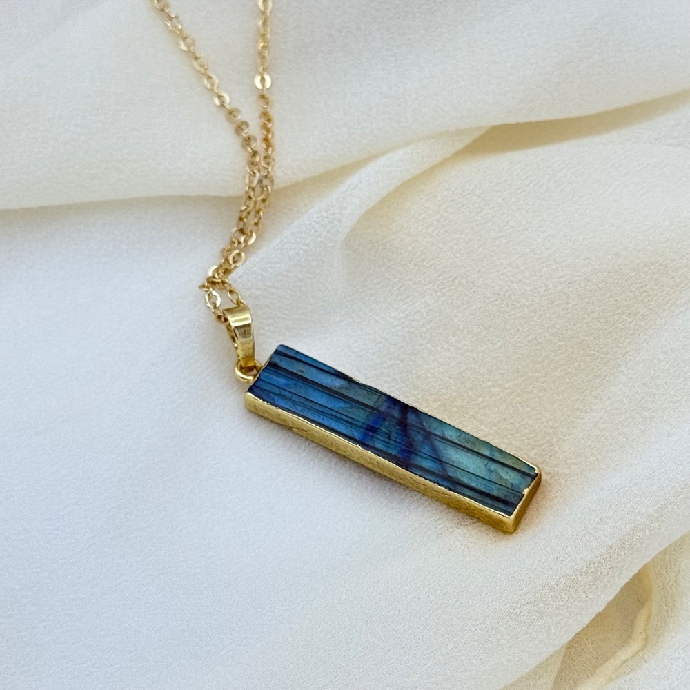 Natural Labradorite Pendant Rectangle Boho Layering Necklace Gold Tone Chain 20 - Picture 9 of 10